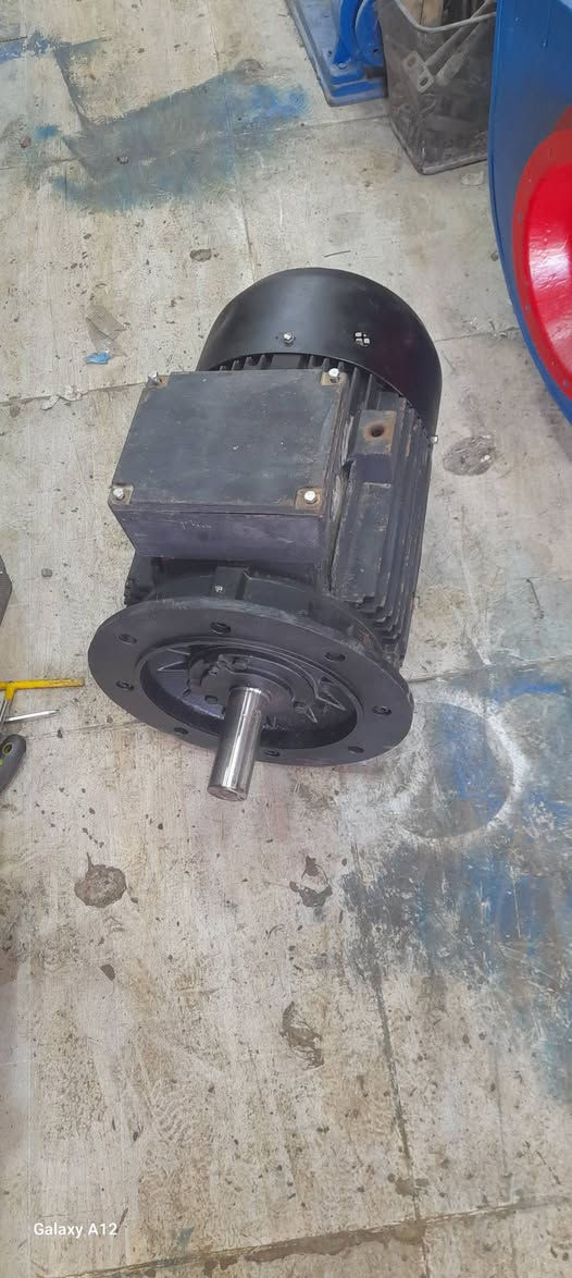 ماطور  فلنجه ١٥ حصان دورة ٣٠٠٠ كرانفس ،،،اربيل، ،*********** ,,توصيل مجاني جميع المحافظات
