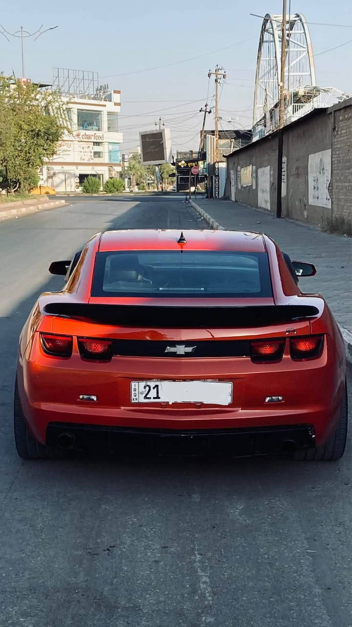 Camaro 
((((((بدون مراوس فقط بيع))))))
 RS موديل 2012 – 
‎اللون: برتقالي على أحمر
‎📍 الموقع: كركوك
📞 ***********

✅ RS موديل 2012
‎✅ وارد أمريكي بلادي
‎✅ ماشية 135 ألف كم فقط (مو مايل)
‎✅ محرك 6 سلندر
‎✅ كير عادي)))) 6 سرعات))))
‎✅ محرك، كير، وأكسل بشرط، ما بيها أي عيب، محرك مفتوح بسبب بنزين كسر بستم  لا بخار ولا صرف دهن.

‎المواصفات:
‎⭐ دعامية ZL1
‎⭐ سبويلر ZL1
‎⭐ كراسي كهرباء
‎⭐ تحكمات بالستيرن
‎⭐ تايرات جديدة بالكامل
‎⭐ قياس التايرات:
* أمامي 245
* خلفي 315 (Two Size).

‎الحالة:
‎✔️ سيارة استخدام شخصي (مال بيت)، مو مهجومة.
‎✔️  ابيعه حزام صبغ جم قطعة فقط.
‎✔️ بدون حادث.
‎✔️ بدون دواخل.
‎✔️ بدون إيرباك.
‎✔️ السنوية جديدة لغاية 2028 وثاني يوم تحويل.
‎✔️ رقم سليمانية.
‎✔️ وياها بطاقة بنزين.

‎💵 السعر: 76 ورقة، وبي مجال بسيط للجاد بعد  المعاينة. وبي 3 ورقات غرامة ورا معملة انطيك 3 ورقات مالت غرامة

‎ملاحظة: بهالسعر من الصعب تلكى كامارو RS بهالنظافة والجاهزية.

‎📞 للتواصل: ***********
***********

‎ الله يبارك للبائع والمشتري مع احترامي لكم كركوك, العراق
