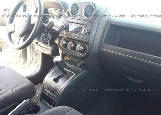 السلام عليكم سياره جيب باتريوت موديل 15سنويه جديده رقم انكليزي ميسان كير محرك 2400 كلشي موضح بالصور الشراي يتصل على الرقم ***********
