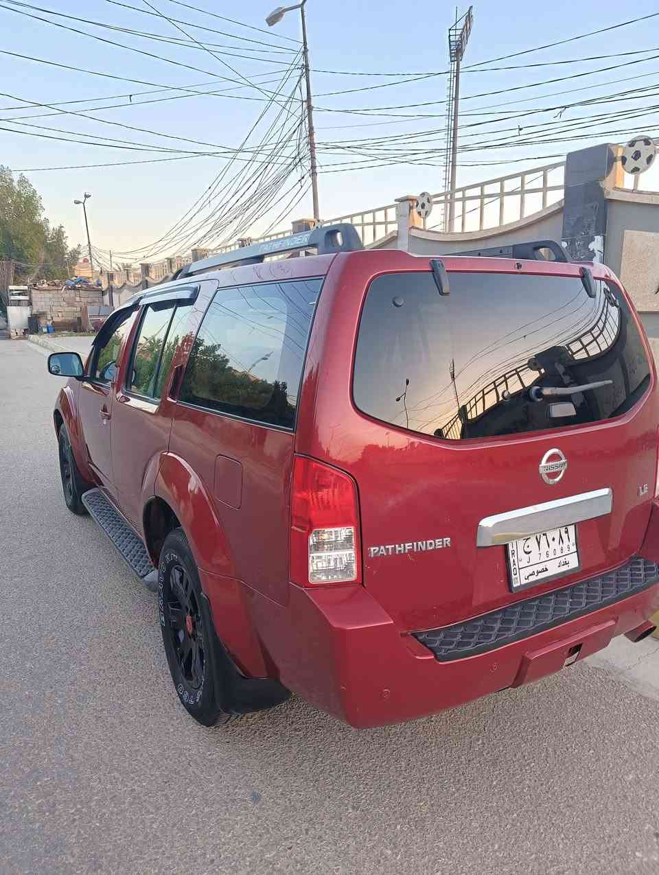 السلام عليكم من رخصت الادمن للبيع نيسان بالفندر موديل 2007 وارد خليجي سياره باسمي تحويل ثاني يوم بيه 3 قطع صبغ بنيد وجاملغ وباب خلفي مكينه توني مجفته وتجفيته مانجح موصفات فول من عده البصمه السعر 80 وبيه مجال بسيط مكاني كربلاء للاستفسار الاتصال ***********
