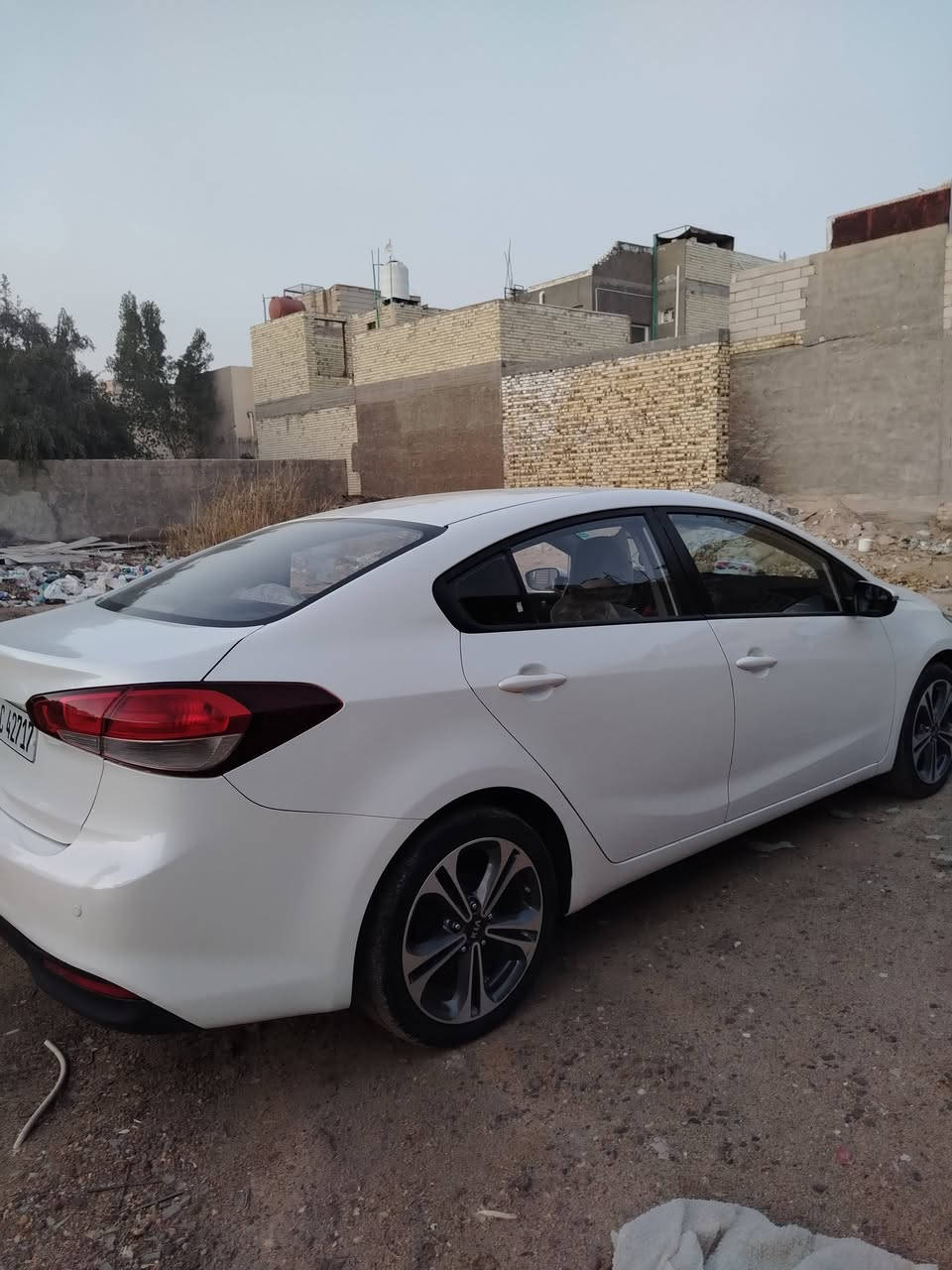 السلام عليكم سيراتو للبيع موديل ٢٠١٧ مكفوله من كلشي أرقام انكليزي ستوهه صاعده هزه السياره جديده السعر ١٤٠ معه المجال الاستفسار على الرقم ***********
