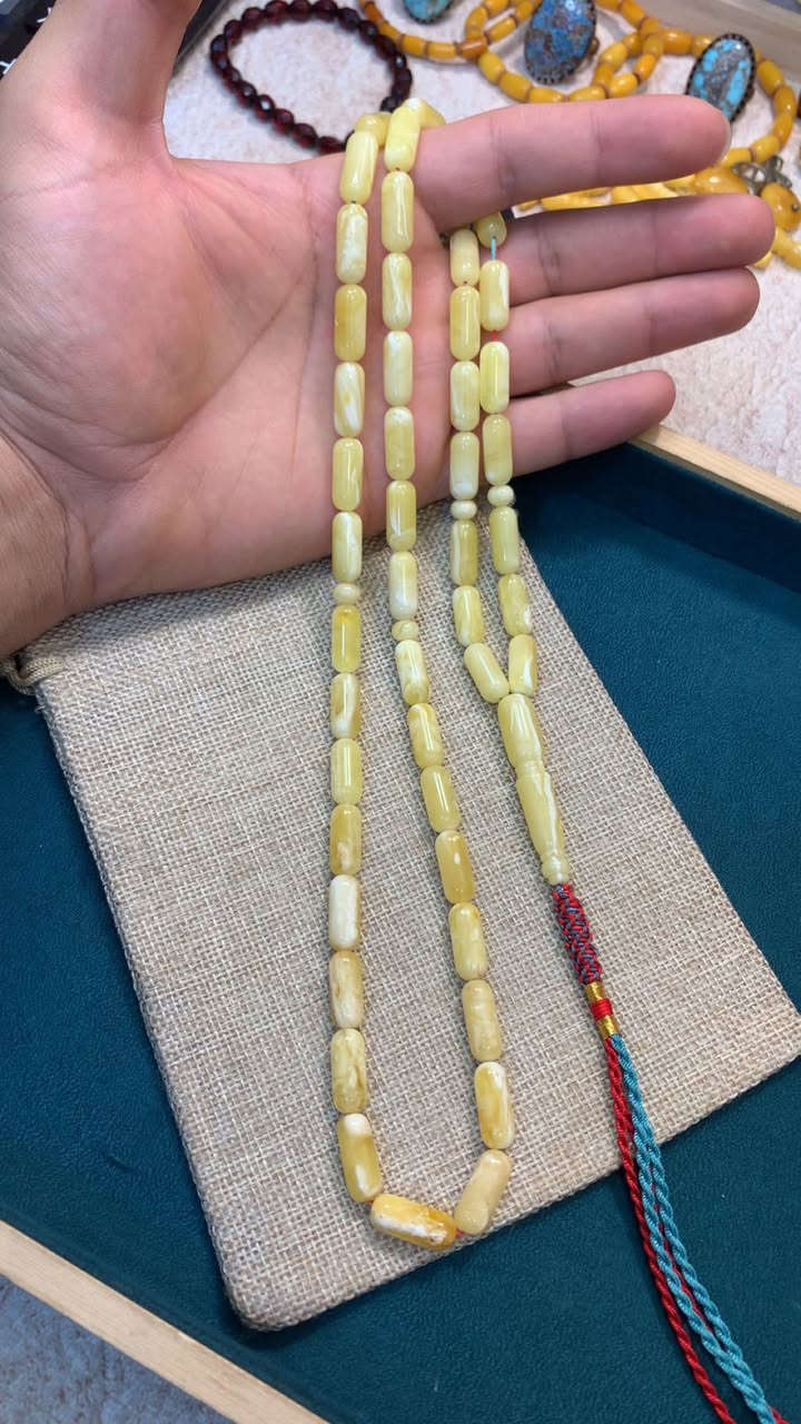 السلام عليكم 
مسبحة جميلة من الكهرب البولوني الحر الطبيعي المكفول 100% مسبحة شجرية بالكامل گصة كبسولية الوزن 35 غرام عدد الحبات 49 حبة قياس الحبة 18ملم ** 7.5 ملم توصيل متوفر بغداد وكافة المحافظات السعر خاص رجاءاً ♥️


**إذا كنت صاحب هذا الإعلان وتريد حذفه لأي سبب، رجاءا أرسل رسالة إلى الدعم الفني**