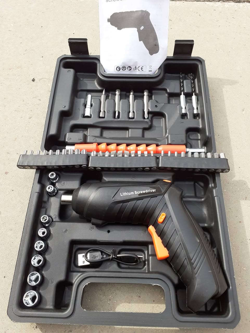 خمستهن   بسعر ٣٠  الف خمسه   اجهزه  جديدات غير مستعملات  صغيرات  الحجم  غير مستعملات  يعملان  على الشحن يمين و يسار   مع أكثر من ٥٠ قطعه لبب و لقم و تطواله للأماكن الضيقه خمستهن    بسعر ٣٠  الف    مكاني بغداد العطيفيه *********** ما عندي توصيل
