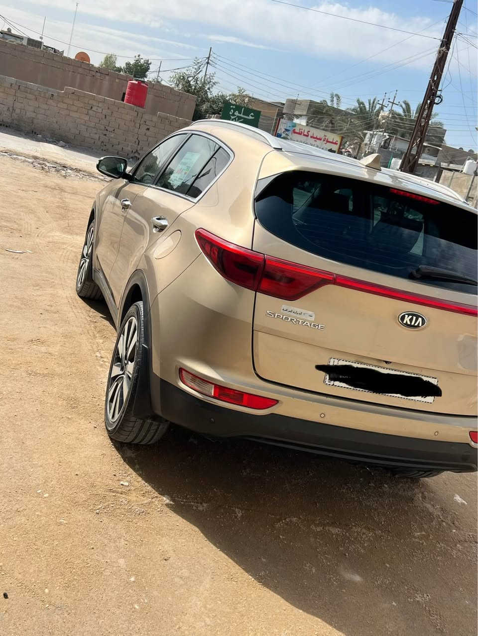 السلام عليكم سبورتج 2017 وارد خليجي شركه العامه لسيارات السياره مكفولة حداديه مكينه كير كفاله السياره فول بصمه أشاره ترحيب كشن كهربائي رقم إنكليزي جديد السياره باسمي سنويه 2030 السعر 163 
(***********) البصرة, العراق
