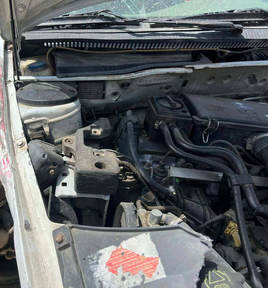 للبيع على وضعها ٢٠١٢ بغداد بإسمي المحرك والكير والتبريد والكهربائيات مكفولة . التايرات جديدة.الغرفة كاملة وبدون نقص..السيارة مكفولة قبل الحادث *********** مكانها الصويرة.. سعر الرقم مع الهيكل فارغ ١٦ ورقة ...سعر الرقم مع الهيكل وجميع الأدوات ٢٥ ورقة
