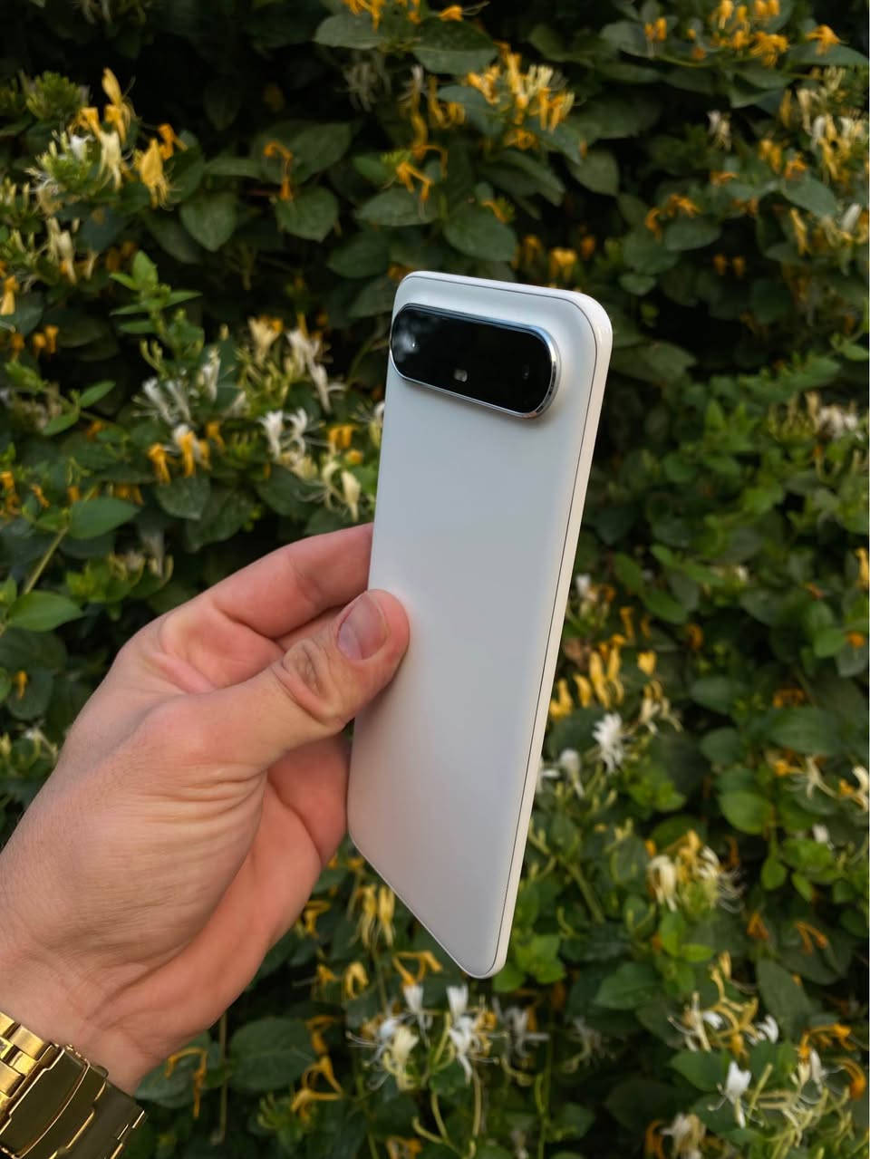 Pova slim 5g
مۆبایلەژە لۆک لۆکە  
رام 16 
زاکیرە 256
دایمنستی 6400😱
پاتری 5160
شاشە 144هێرتزز زۆر زۆر خێرایە بۆ بەکارهێنان 
چارج 45 وات
دوو سیم 
دژە شکان دژە ئاو ip 69
نرخی 285 هەزارو مەجەلێک 
***********
واتساپ السليمانية, العراق
