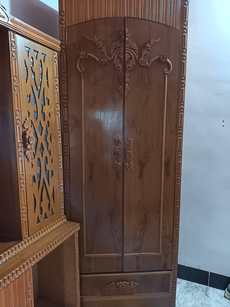بيع  مستعجل قفلها مليون ***********
