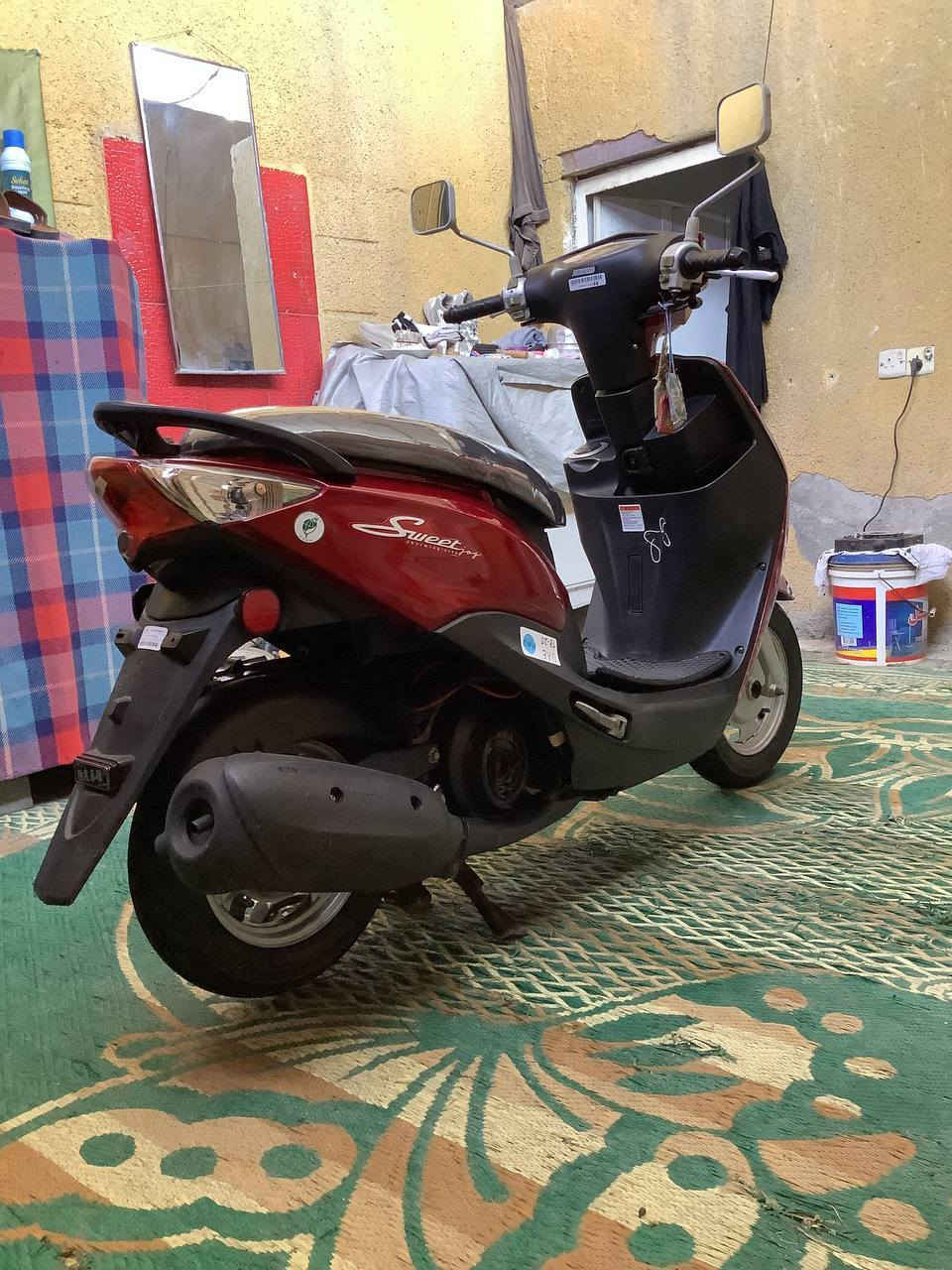 للبيع ماكس منغولي حديث كفاله عامه حتى من الزلغ الدراجه رمبه اوراقه كامله كفاله من كلشي الشراي يتصل ويدلل ***********
