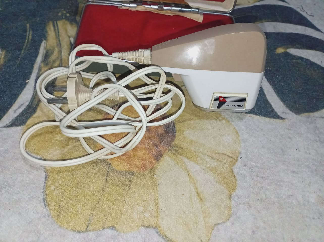 تحتوي على فراشتين صناعه  تنضيف  هولندية مكينه سعر40 مكاني ميسان


**إذا كنت صاحب هذا الإعلان وتريد حذفه لأي سبب، رجاءا أرسل رسالة إلى الدعم الفني**