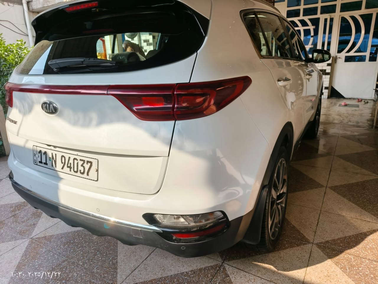 السلام عليكم من رخيص لادمن للبيع ٢٠٢١ مكفؤله عده البارد  البصيط بس  خليجي بسمي بغداد مكان بغداد  الكماليه السعر (٢١٢$) الاتصال ***********
