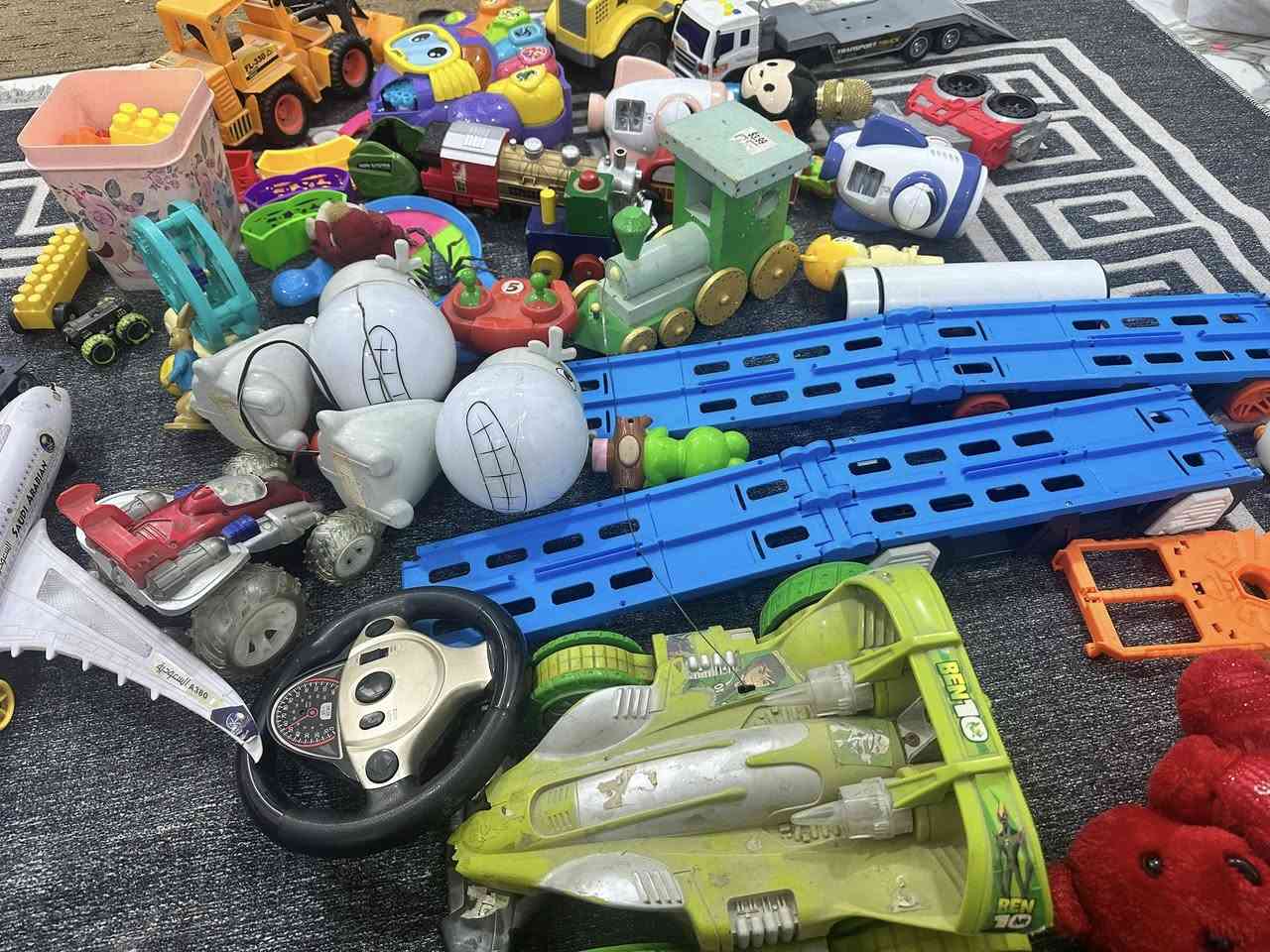 بيع مستعجل العاب مستعملة سعر ٣٥ مع صندوق ملاعيب ماريده مكاني دورة


**إذا كنت صاحب هذا الإعلان وتريد حذفه لأي سبب، رجاءا أرسل رسالة إلى الدعم الفني**