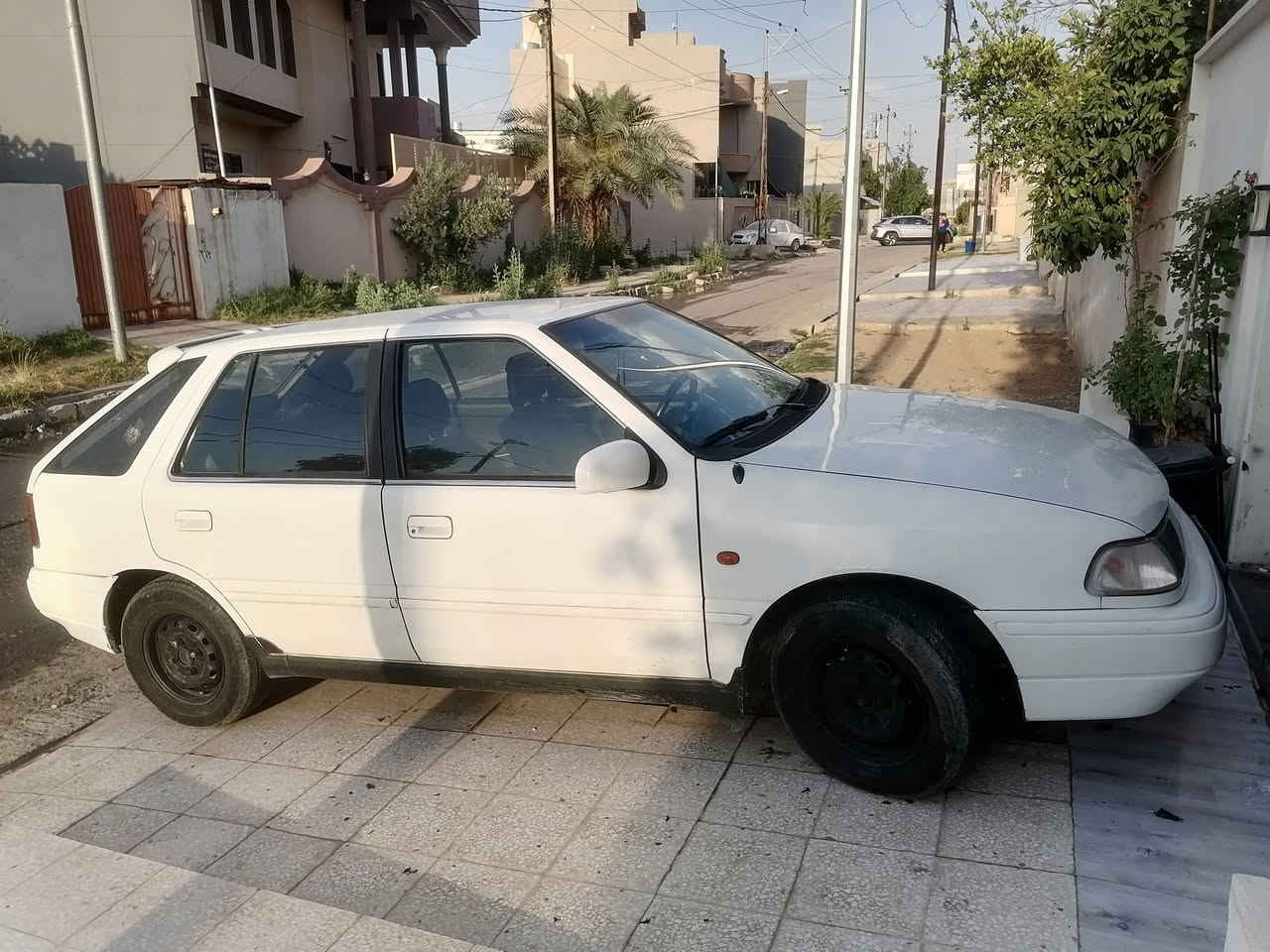 هونداي بوني جامات كهرب كير توماتيك ستيرن بور قفل مركزي صبغ قليل بل بوند لايت زنون سياره بلادي السعر ٣٠ اني الشرعي للا إستفسار *********** و***********

