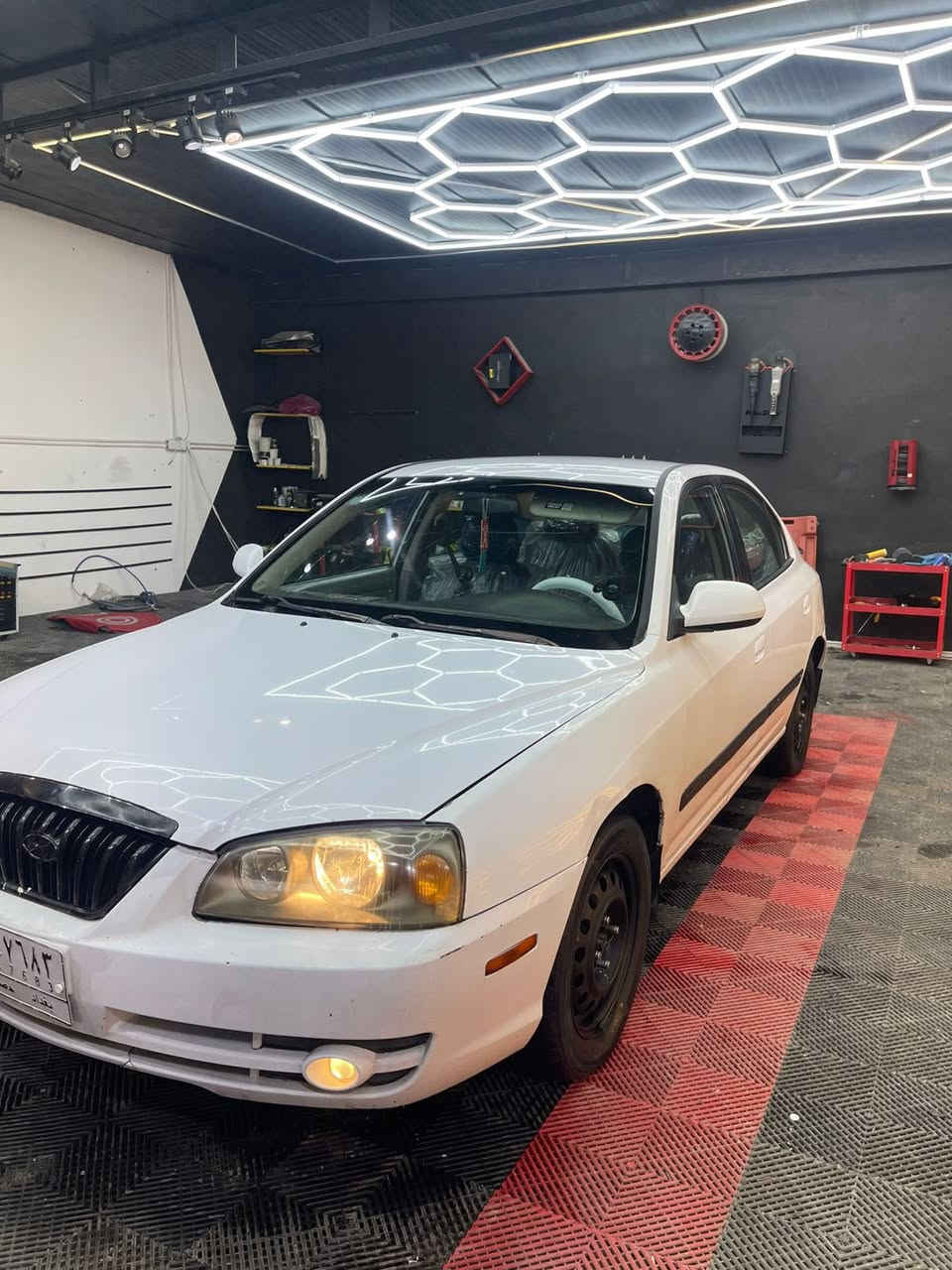 السلام عليكم
النترا 
2006
وارد امريكي
مكينه2000
مكينه وكير كفاله
السياره جديده 
جاهزه من كلشي اي نقص مابيه 
حادث من امريكا جنطه
صبغ حزام
المكان بغداد تاجي
السعر65
رقم الهاتف ***********
