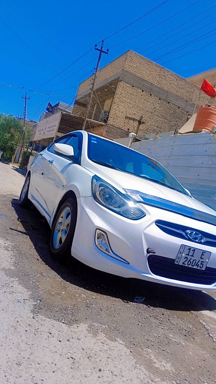السلام عليكم للبيع اكسنت خليجي بغداد بسمي هزه جديده رقم جديد موديل 2013 ماشيه 166 تبريد ثلج شاشه كامره تخم تاير جديد ويل كب محرك كير صدر خير من الله السعر 87 بيها مجال قليل للشراي رقمي ***********
