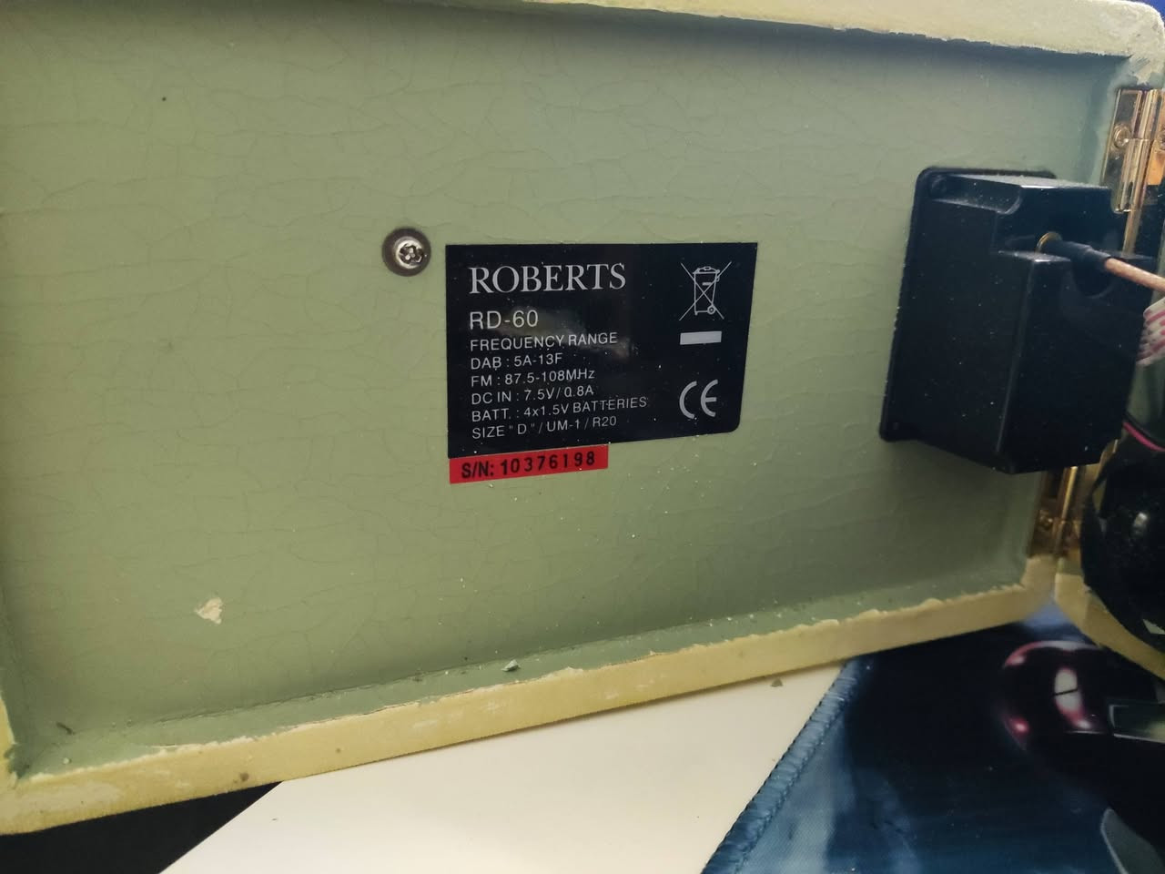 سلام عليكم
كلشي بالمنشور باله 
شاشه حجم 19 luxor بـ45 الف
مسجل ياباني aiwa بـ25 الف 
مسجل بريطاني roberts بـ15 الف 
كامره يابانيه minolta بـ15 الف


**إذا كنت صاحب هذا الإعلان وتريد حذفه لأي سبب، رجاءا أرسل رسالة إلى الدعم الفني**