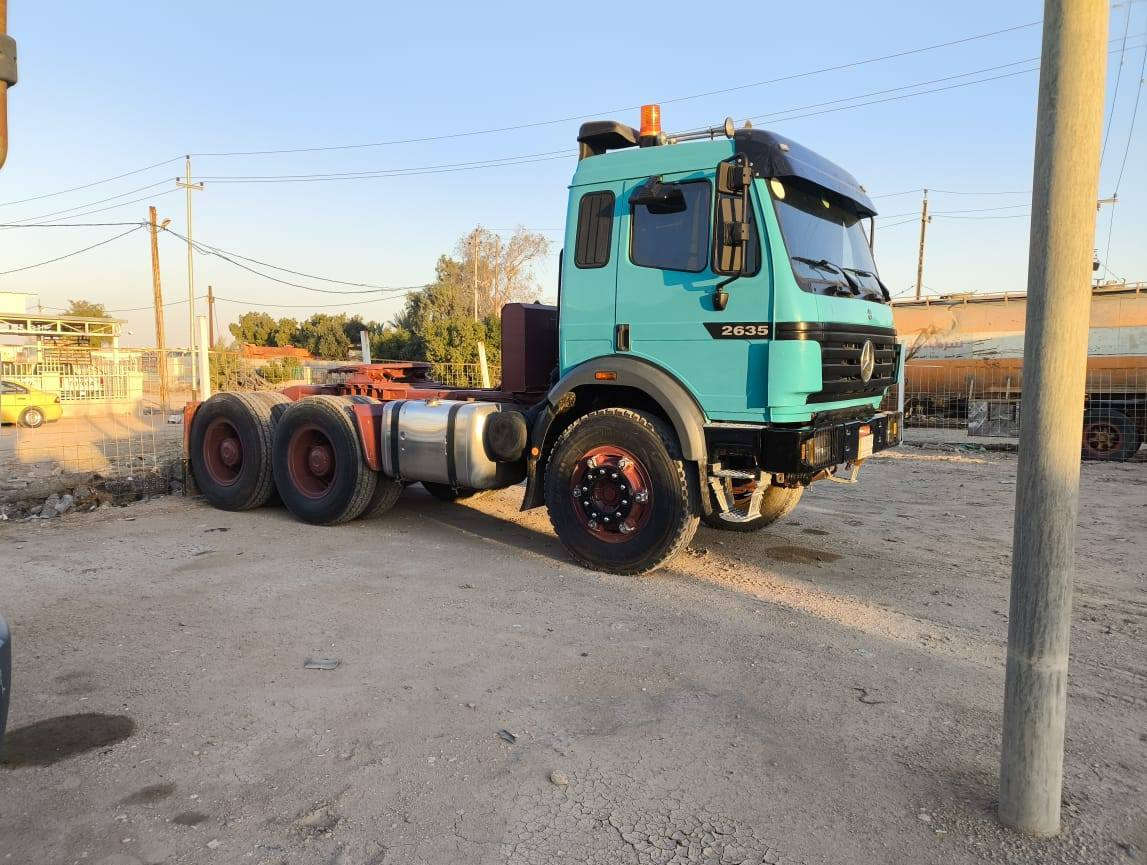 السلام عليكم البي للبيع موديل ٩٤ محرك ٤٤ مجموعة جيف كير برميل ١٦٠ شاصي مكفول تخم تاير سياره جاهزه رقم مثنئ قلاب ٣ لوحات سعر ٣٥٠ وبيه مجال للشراي مكان السماوه تفاصيل أكثر اتصل ***********
