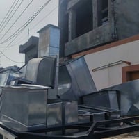 بيت ٢٢٠م • قسم ١٨٠م • بازار