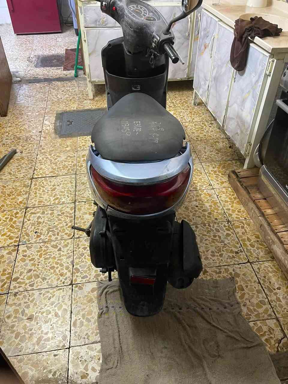 سلام عليكم بريز جديدهً مصار شهرين من ماخذيهاً رمبه كفاله. عامه اي نقص ما بيها
مكاني الأعظميه *********** بس واتساب 
السعر ٧٥٠ و بيها مجال
