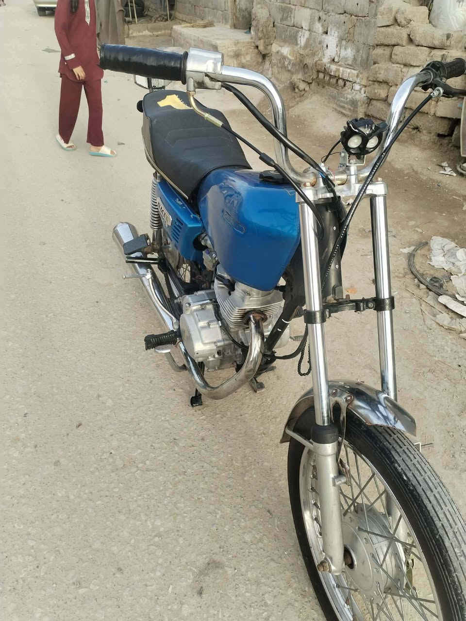 سلام عليكم أربعة كير البيع نضيفه لا دخن ولا تبخر شلعه ومعدل مكان شاميه سعر ٣٥٠


**إذا كنت صاحب هذا الإعلان وتريد حذفه لأي سبب، رجاءا أرسل رسالة إلى الدعم الفني**