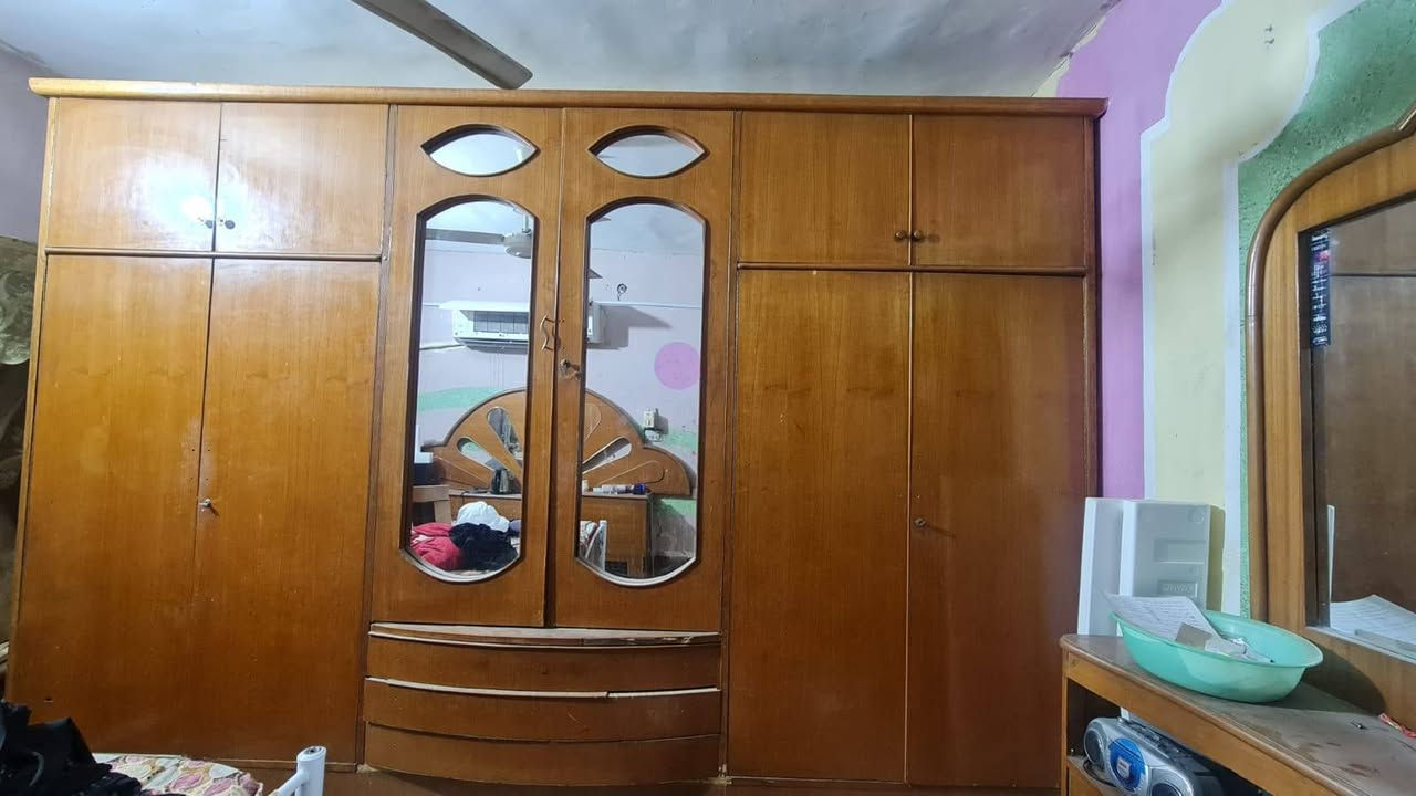 سلام عليكم جميعا  غرفه لبيع كنتور معا ايطار جربايه  ما وياها جربايه مكاني البصره القبله *********** متواجد عفى واتساب
