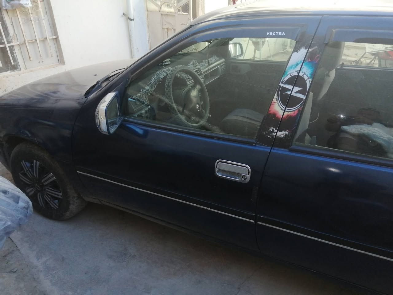 أوبل فكتره موديل 1992 حجم 18 سقف سلايت نسويه هزا جديد رقم أربيل كير محرك نضيف اربعه تايرات جديد كهرباء كل شغال سعر 44 بي مجال رقم موبايل ***********
