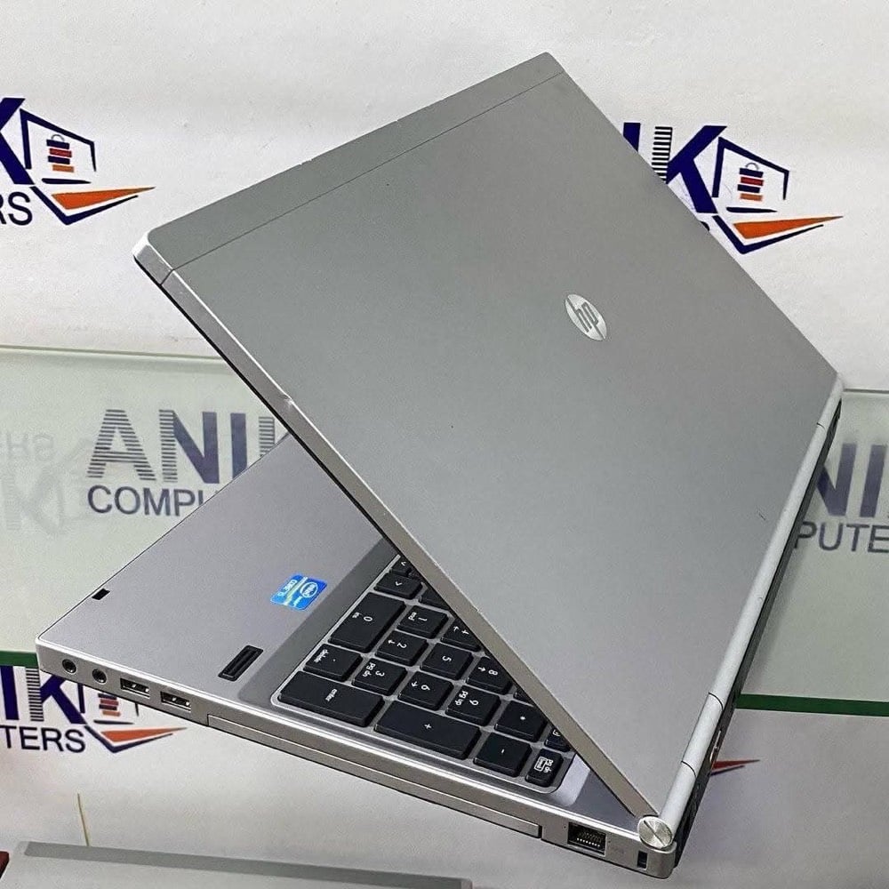 للبيع لابتوب hp 
مواصفات الجهاز  🔚
المعالج cori 5  الجيل الخامس
هارد الخزن 512 كيكا ssd
الرام 8 GB
حجم الشاشه 15.6 انج  🖥
الكيبورد عربي انكليزي طباعه ليزري⌨
 الجهاز  مخصص للعمل على.....👇👇⚙⚙
1️⃣  جميع برامج التصاميم مثل اوتكاد وc++ 
2️⃣ برامج الهندسه مثل 3d max و بريمير 🛃🛃
3️⃣  برامج الفوتشوب والمونتاج وغيرها 📸📹
4️⃣  يشغل لعبة البوبجي
5️⃣  لعبة GTA وغيرها من الالعاب القويه 🪙
6️⃣  مواقع البيع والشراء واداره البيجات وغيرها 
7️⃣  برامج الدراسه 🧑‍💻وجميع برامج التواصل 📲
8️⃣ برامج الوورد والاكسل📑 والبحوث🗞 والطباعة 
العنوان بغداد المنصور 