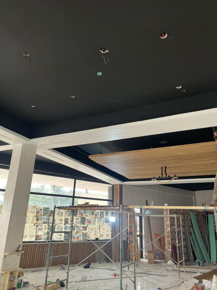 السلام عليكم احنا كادر جبس بورد وجميع كافه الديكوراتً شغل درجه اولي وتسليمً هندسي 📞 ***********
