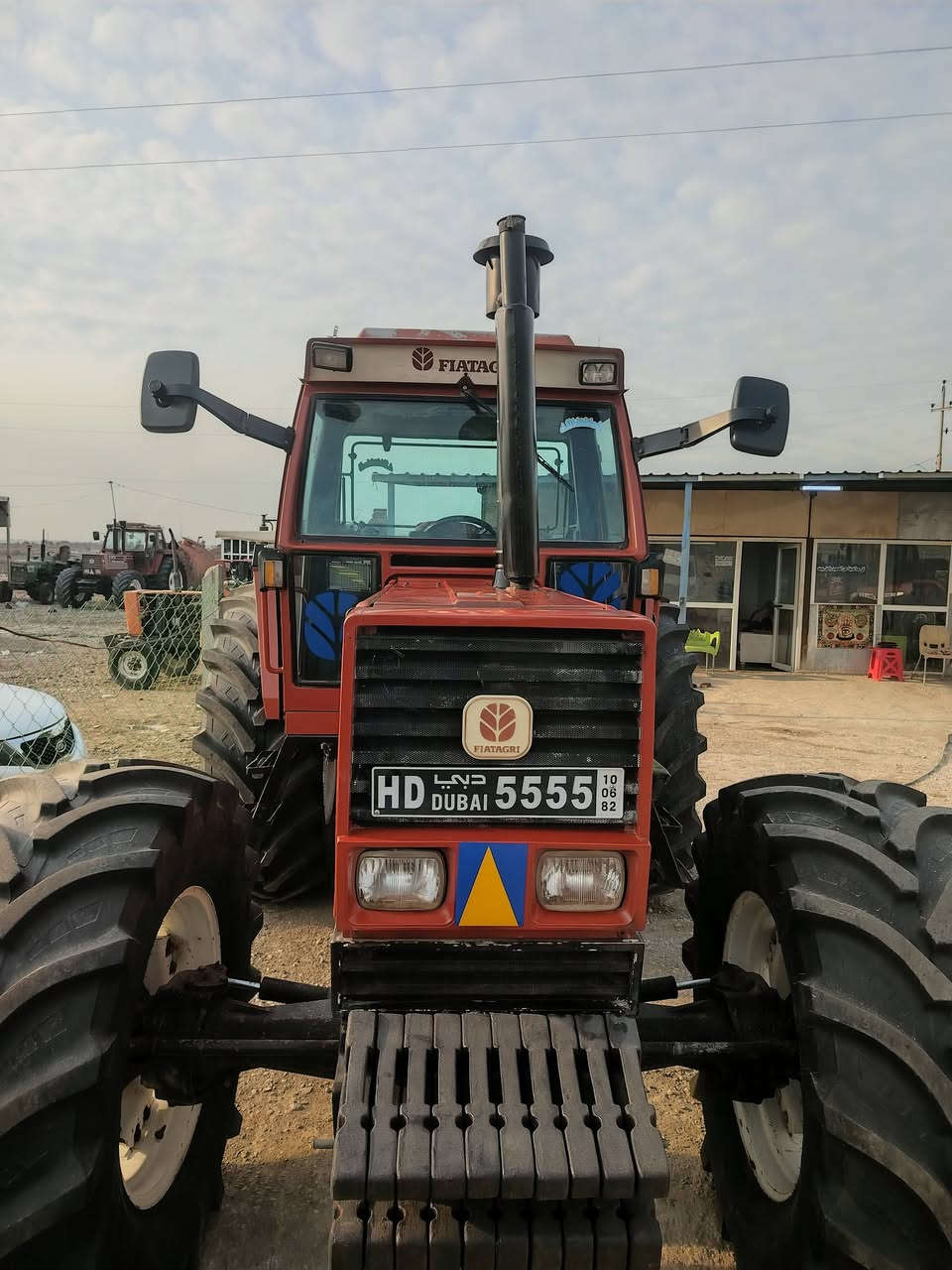 اللهم صل على محمد وال محمد
موجود فيات حجم 180 فول موصفات 1 منفيس دخول جديد شرط فحص كله شركه مكفول
عدد 2 فول موصفات 1 /1
يرهم مراوس
***********
مكان واسط الزبيديه معرض حجي حاتم ورور
شرط فحص كله شركه
