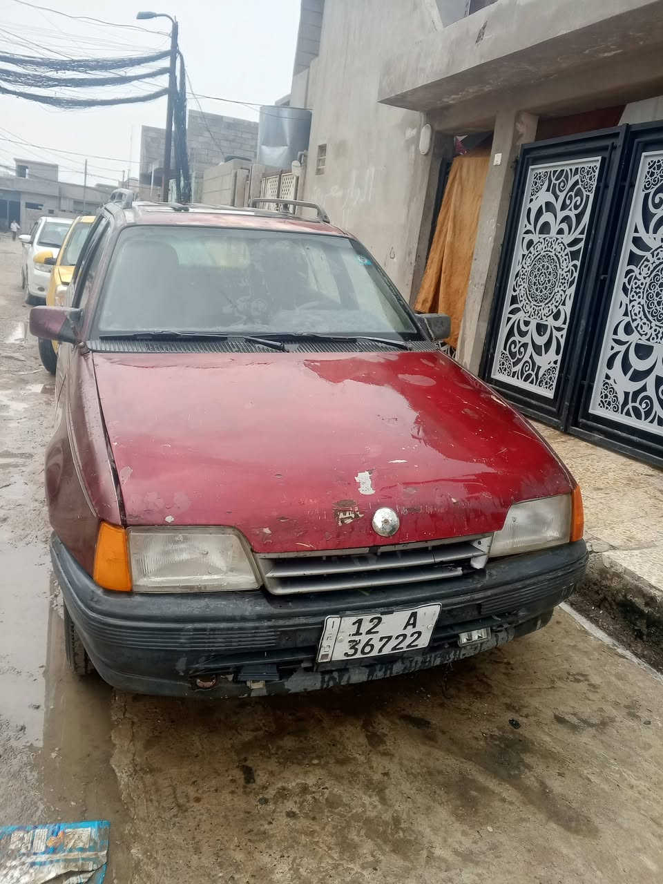 السلام عليكم سياره كاديت محرك وكير مال كصه شرط طخم تاير نضيف تغليف داخل جديد رقم انكليزي شرط الوكالة والتحويل السعر 20 وبيها مجال الرقم *********** واتساب
