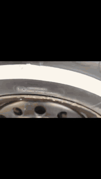 سلام عليكم شباب فتوان موديل ٩ مكانه كير كسل خير من الله تخم تاير كل جديد ربع ماذب عليه مكاني ديالي تقاطع ساده سعر ٤٨ قفل والي حب يتصال ***********
