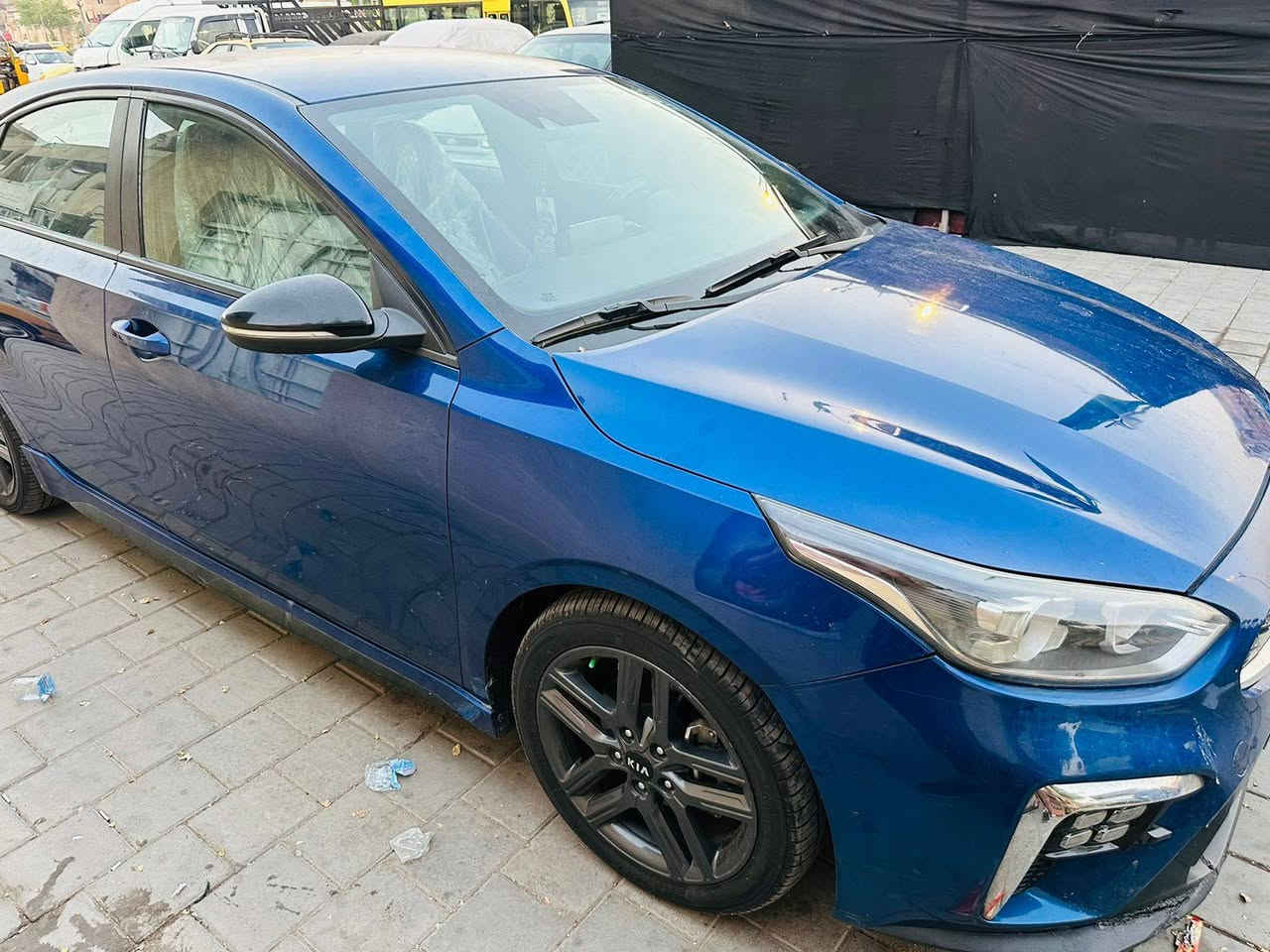 سلام عليكم انتره فورت وارد امريكي موديل 2020
فول مواصفات عدا الفتحه 
المكينه 2000
كير اتي
رقم اربيل 
حادثه نص بنيد جاملغ الأيمن وباب الأيمن سرقه بمريكه 
سياره بسمي 
وسونر عندي وذا تريد جديد ما عندي شكال
السعر 125 وبيه مجال 
مكاني بغداد 
الرقم *********** اتصال فقط
