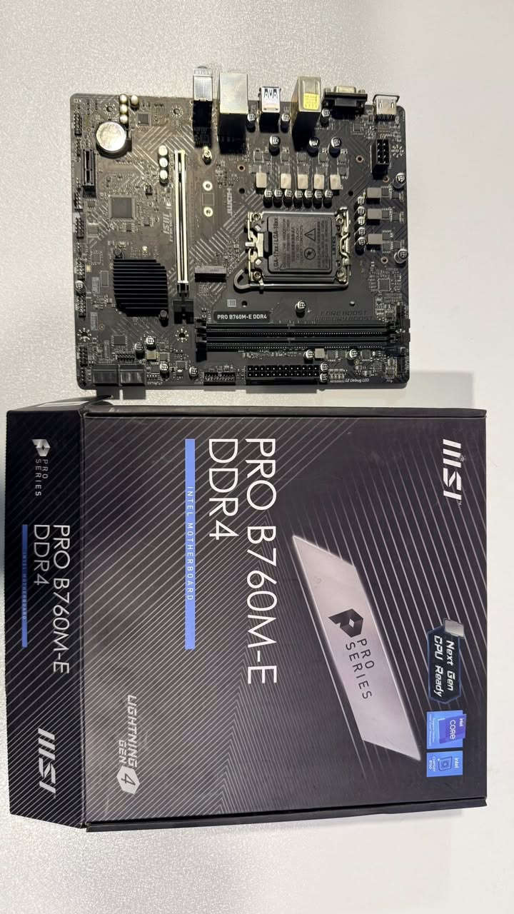 كرت شاشة RTX 3070 8GB زوتاك 425 الف
بورد B760M plus wifi وياه رام 16GB D5 ب 325 الف
بورد Msi B760M ب 125 الف
رامات كورسير 180 الف 2x16 مجموع 32GB
رامات T force ابيض RGB 2x16 مجموع 32GB ب 225 الف
مكاني بغداد / توصيل متوفر 
***********
