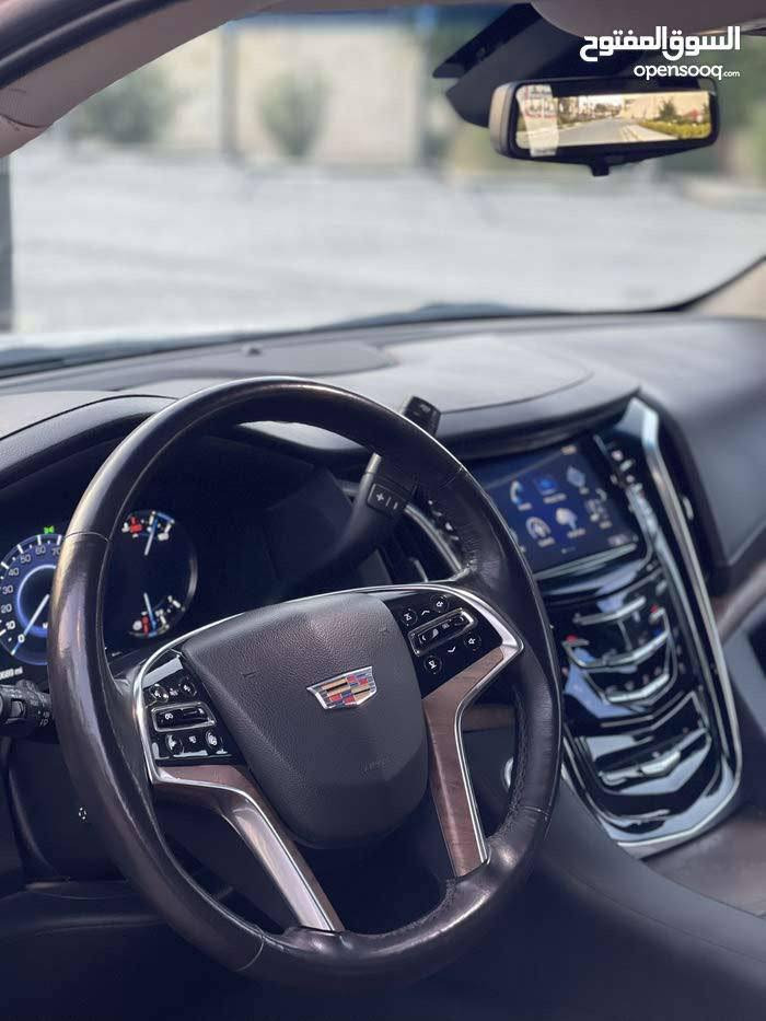 كاديلاك اسكاليد موديل
2019

للبيع او للمراوس

حادث خفيف موجوه الصور بلمنشور

فول موصفات 1/1  

نبذة  عن مواصفات السياره

1- تشغيل عن بعد واطفاء

2-تحتوي على 5 كامرات ذات رؤية 360درجه

3-شاشات كبيره عدد 2

4-رادارات اماميه خلفيه جانبي

5-نقاط عمياء جانبية 

6-دوسات بانزين وبريك متحركة

7-بصمه عدد 5

8-سلايد

9-كشنات جلد بيجي

10-جميع الكشنات تحكم كهربائي 

11-كشنات خلفيه منفصل VIP

12-جنطة خلفية كهربائية

13-تدفئة وتبريد كشنات امامي مع تدفئة كشنات خلفي مع تدفئة ستيرن 

14-عداد الكتروني للسرعه ؏ الجامه الاماميه داتة شو 

15-نظام صوتي قوي جداً 

16-نظام تحديد المسار مع اهتزاز كشن السايق في حال مغادرة المسار 

17-لايت full led متحركات

18-نظام دفع رباعي4x4 مع نظام دفع ثنائي خلفي 4x2

19-قاصه مع رمز امان

20- النظام الصوتي يحتوي على aux/usb/Bluetooth/apple car play/android auto

21-اربع وضعيات للقياده سبورت/ايكو/نورمال/سنو الثلجية

22-ويل كروم حجم 22 مميز

23-حساسات امامي خلفي

-تحكم تبريد خلفي منفصل

-ميموري كشنات

-محرك V8 سعة 6200

- كير 10 نمر

-نظام ترحيب

- مري شفط

وبعد هواي مواصفات غير هذني

السياره رقم بغداد الدولي رقم حلو متكرر

شراي يتصل 

***********
