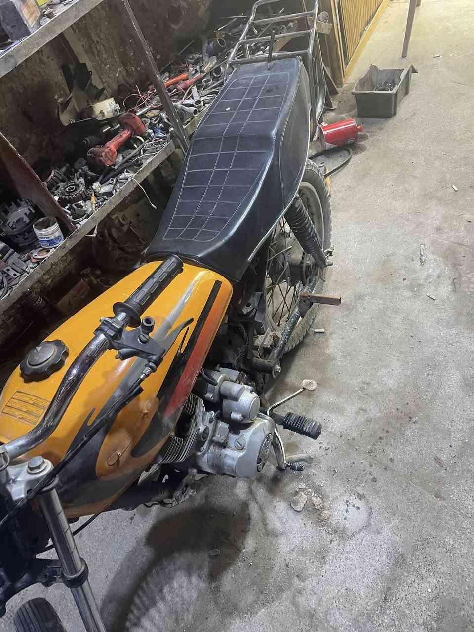 دراجه ايراني كلك دكت عندو السعر٢٠٠ العنوان البصره حي الزيتون *********** رقم واتساب وبخدمتك
