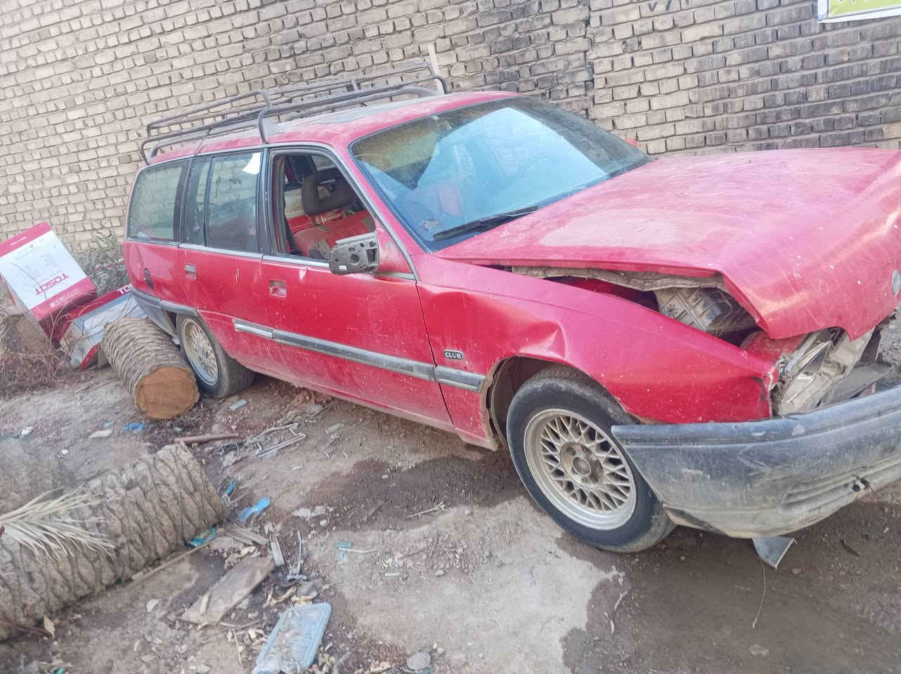 السلام عليكم اوبل اوميكا استيشن موديل 90 محرك يشتغل لا تنقيص ولا بخار السنويه 2019 ابيع كوم حديد بغداد الدوره كوم حديد ***********
