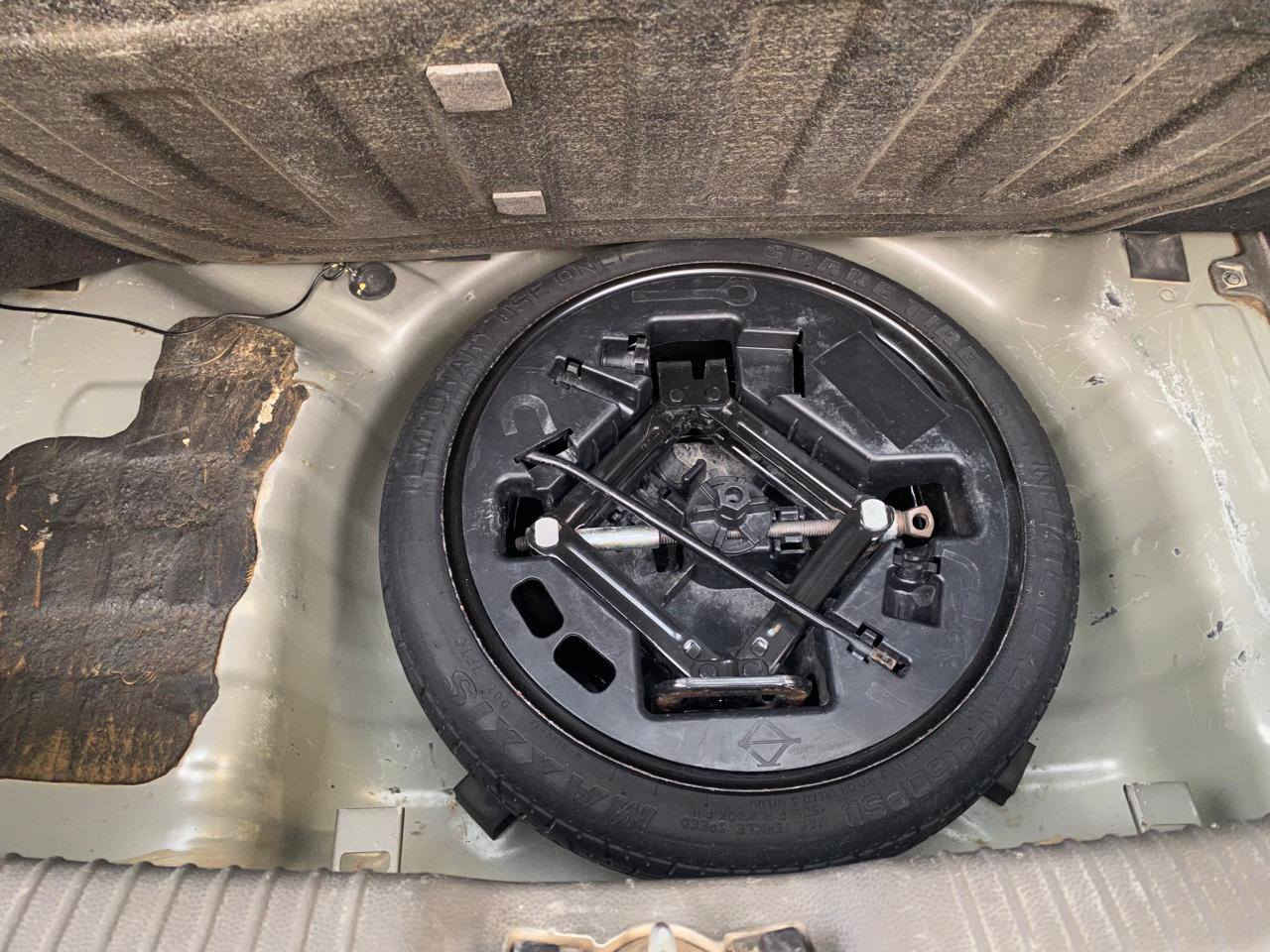 السلام عليكم
كيا بيكانتو موديل 2013 رقم بغداد بأسمي سنويه وهزه جديده ماشيه 109
محرك كير تبريد كله مكفول
تخم تايرات جدد
مدوشمه الكشنات
شاشه وكامره
السياره كلش نظيفه وما ناقصه اي شي وبالعافية على الياخذه
السعر 83 وبيه مجال حك الجيه
مكان السياره محافظة بابل ( المركز)
***********
