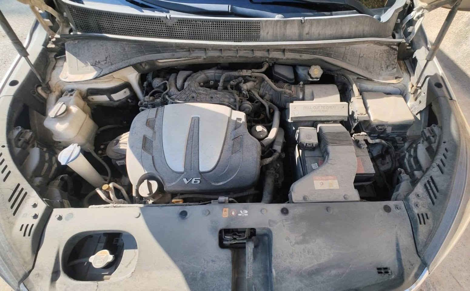 بسم الله
سورينتو 2020 خليجي
محرك 6 سلندر حجم 3500 سي سي 2 ويل
تبريد 3 قطع 7 راكب تحكم ستيرن كامل
صندوق كهرباء كشنات امامي كهرباء
شحن موبايل وايرليس
وبصمات عدد 2
شاشة كبيره لمس كار بلي
ماشيه 76 الف حقيقي وقابل للزياده
وباقي المواصفات معروفه عدا البانوراما 
وياها جادر مالتها والسياره مدوشمه بالكامل
يعني كشناتها جديده بالاضافه دوسات حوضيه ( يعني داخلها كله جديد) 
بيها تبديل باب خلف السائق نفس الاصلي بالضبط الباقي كله مكفول من البارد والتعديل
 سنويه وهزه جديدات ورقم انكليزي يعني كبل بس تحويل
وبأسمي السياره تحويل ثاني يوم رقمها بغداد مكانها بغداد حي العدل
سعرها 255 ورقه وبيها مجال بسيط حگ الجيه لان السياره نظيفه واستعمال قليل 
هاتف : *********** متوفر واتسب
