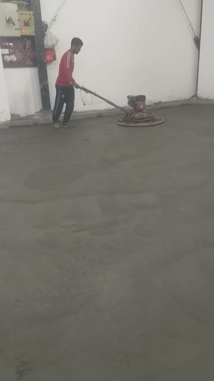 السلام عليكم نجاره وصب ساحات رافتات ارضيه وشغل نظيف شغل ببغداد وبسعر مناسب***********/***********

