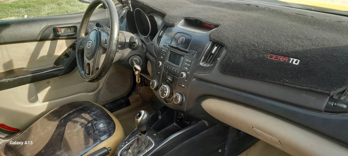 كيا فورتي ١٢ مكينه 2000 \6كير نضاف
بيه جاملغ وبنيد 
بسمي تحويل مباشر 
78 وبيه مجال 
بيع سربع 
***********
