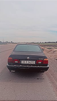 بي ام 735 • جير رابع معطّل • دعاميه اماميه