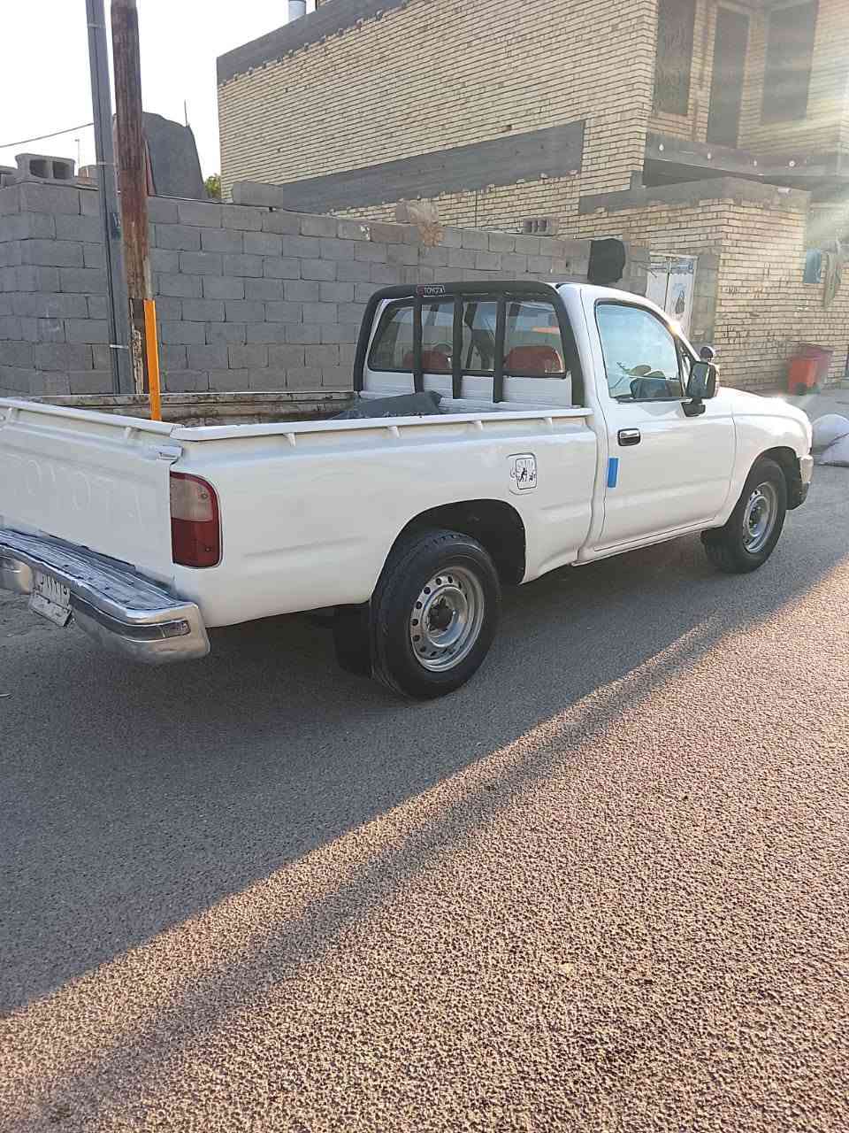 سياره جمره اللبيع موديل ٩٨مصبوغه عام محدثه ٢٠٠٥تفاصيل ***********
