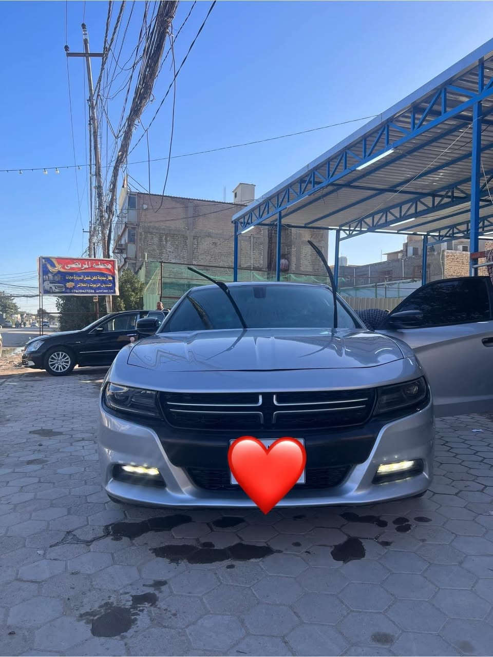 سلام عليكم 
جارجر ٢٠١٧ ادوات ادوات ادوات
هيمي بوليسي كير تعليك
گص قماره 
السياره جاهزه من كلشي كل نقص ما بيهه 
السعر ٧٧ 
الشراي يدخل خاص


**إذا كنت صاحب هذا الإعلان وتريد حذفه لأي سبب، رجاءا أرسل رسالة إلى الدعم الفني**