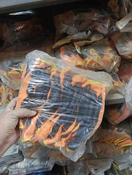 سلام عليكم وصول مواد متنوعة
توصيل كل المحافضات 
الاسعار اخو البلاش ❤️‍🔥

***********

https://t.me/kdjjdj☎️☎️
