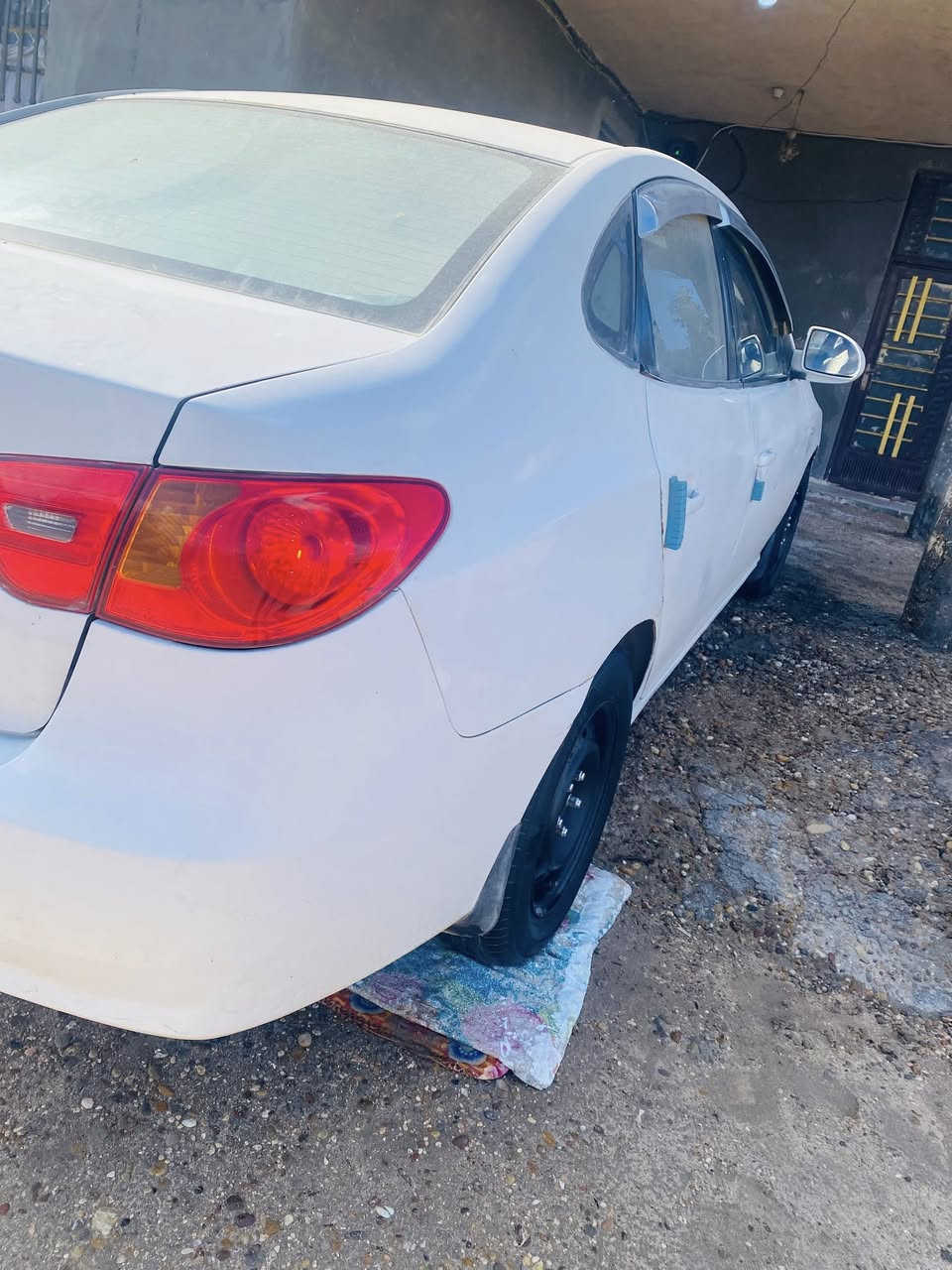 السلام عليكم
النترا موديل 2009 وارد خليجي بأسمي 
محرك 1600
السياره احلا من الصور  بهواي حادثه جاملغ امامي عكس السايق ومصبوغه حزام 
دوشمه جلد جديده 
السعر 93 وبيهه مجال  ومراوس حسب القناعه 
مكاني بابل جبله 
***********
