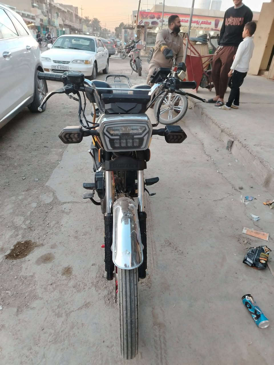 السلام عليكم دراجه سيفان موديل 2025 ضاغطه وزنجيل كفاله عامه من كلشي الرقم *********** المكان ديالى الخالص الرقم السعر725 بيه مجال حك الجيه
