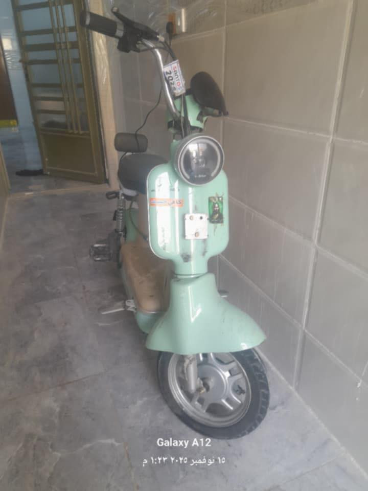 مكلف ب النشر.  السلام عليكم دراجه شحن حجم 14 بطاريات 4 جدد ملف 800 لايت عالي ناصي هورن اشاير يمنه يسره بصمات2 وسويجات2 وكارت1 تشغيل عن بعد بلوتوث قفل تاير سرقه انذار بيه او مراوس مكاني بغداد السعر 270وبيه مجال للطيبين الهاتف*********** بي واتساب
