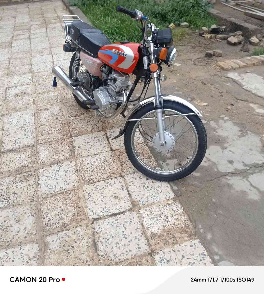 سلام عليكم دراجه لبيع موديل 2020 أوراق وضع شركه دراجه ماتعبانه ما ناقصه شي مكينه مامفتوحه مكان لعماره سعر علا هاذ رقم ***********
