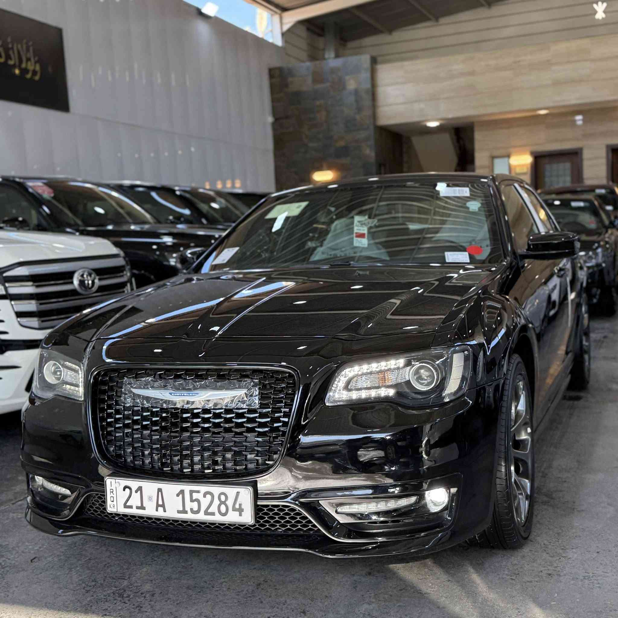 السلام عليكم 

اوباما S

وارد أمريكي  كلين 

موديل 2018 

ماشيه 100 

رقم سليمانيه 

مكان السياره بغداد 

السعر 

***********
