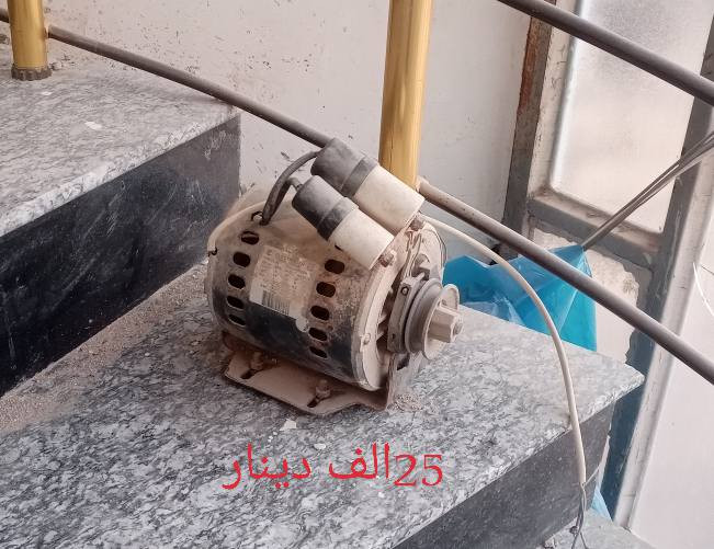 مواد للبيع السعر مكتوب بالصورة كربلاء الأمن الداخلي *********** أو ***********
