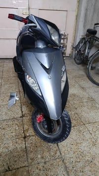 دراجه ثعلب مكفوله مراوس بدراجه شحن ضخمه ببطاريه ليثيوم 07723651327مكان...